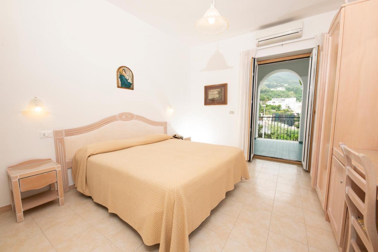Hotel Candia Casamicciola Terme Εξωτερικό φωτογραφία