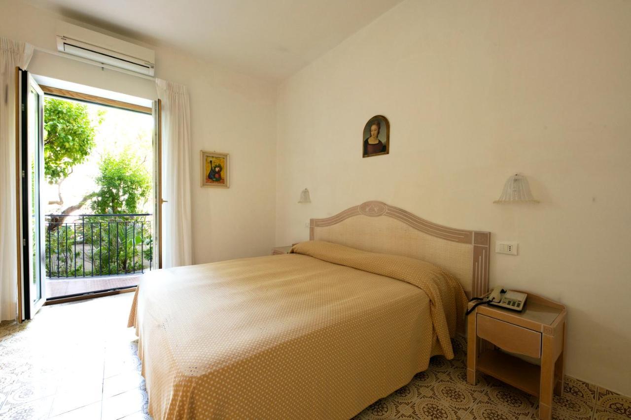 Hotel Candia Casamicciola Terme Εξωτερικό φωτογραφία